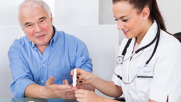 老年人有糖尿病應該看中醫還是西醫