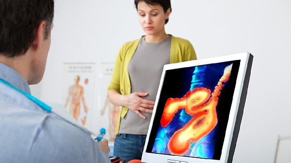 女性肠胀气吃什么药