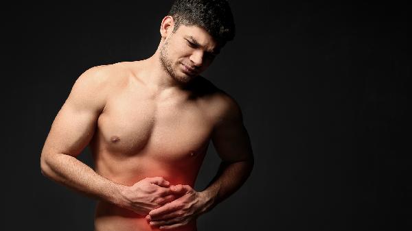 老人肋骨骨折吃什么好