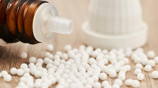 小陰唇內側長(cháng)顆粒是怎么回事