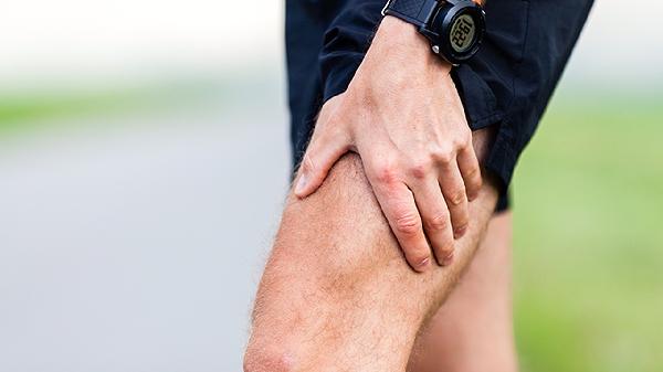 化膿性海綿狀靜脈竇炎的前期臨床表現是什么