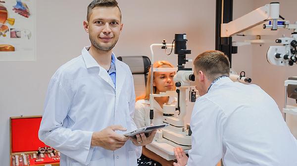 人工眼角膜需要注意的問(wèn)題