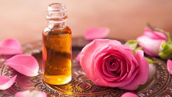 新生嬰兒用什么護(hù)膚品好