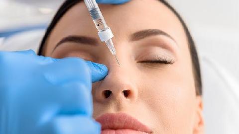 列举透明质酸隆鼻的好处