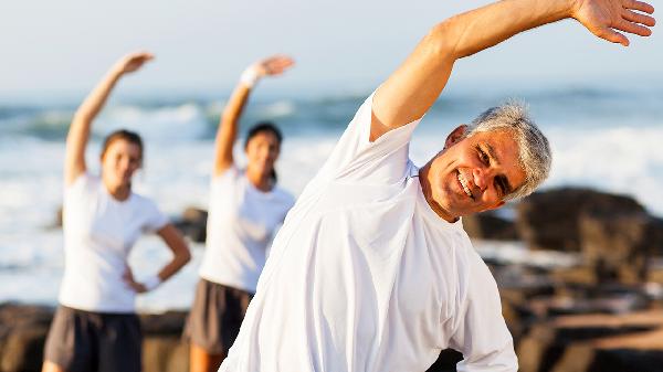 65岁以后，还能做到这6件事的人，你就偷着乐吧！