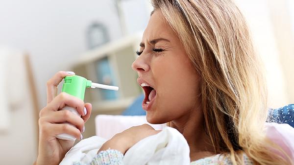 口腔潰瘍的癥狀是什么