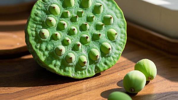 莲蓬的功效与作用