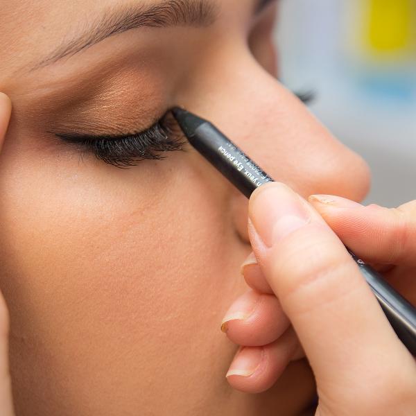 無(wú)痕提眉手術(shù)多少錢(qián)