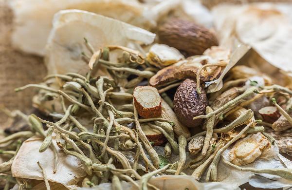 干黃花菜的做法