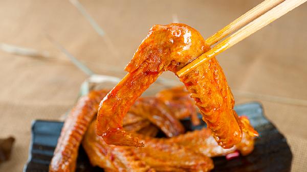 雞肉煮熟了還是粉紅色什么原因