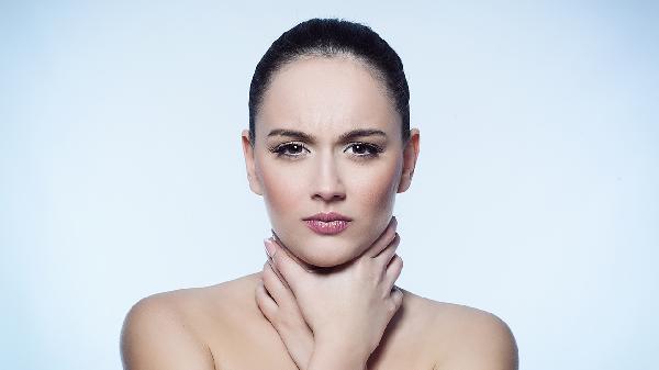 咽喉炎有哪些癥狀吃什么藥好得快