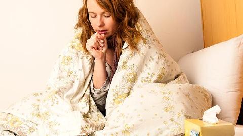 发烧尿血是怎么回事