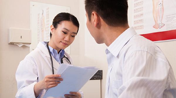 診斷：雙肺陳舊性TB